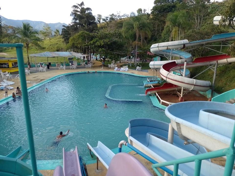 Old West Water Park * Santo Antônio do Pinhal